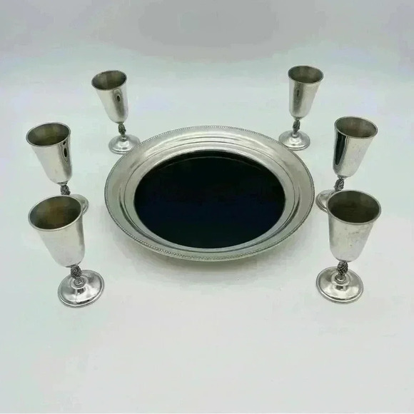 Revere Pewter 6 Cordial Pineapple Stem Footed Glasses with tray - Picture 4 of 14